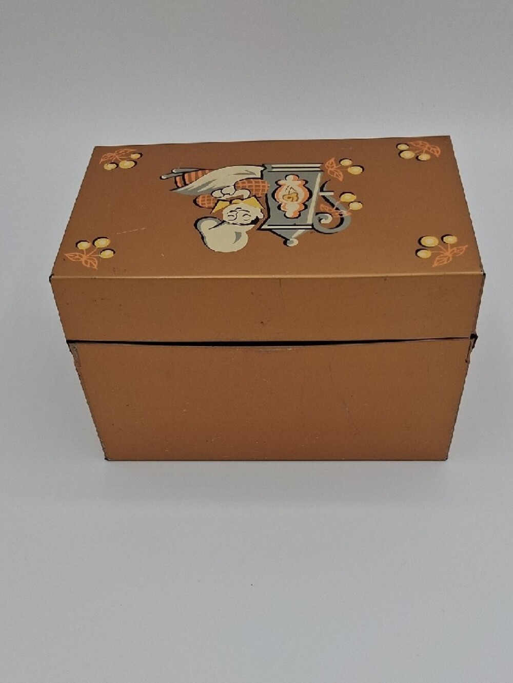 Vintage Recipe Box with Chef Artwork - Picture 5 of 6